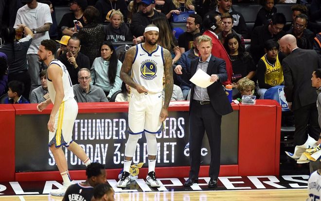 港珠澳大桥香港段举行半程马拉松赛事2025-01-06.